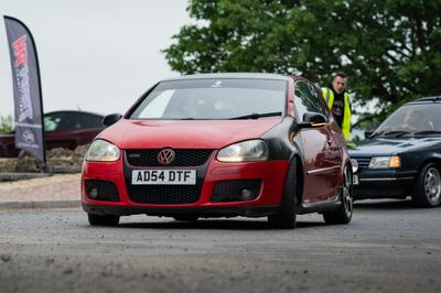 Volkswagen Golf GTI (Mk5)