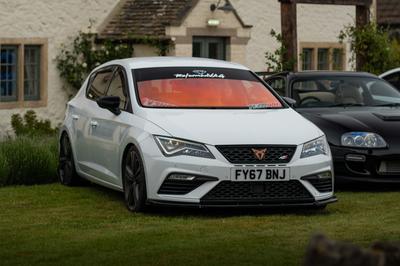 SEAT Leon Cupra