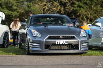 Nissan GT-R