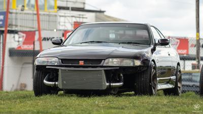 Nissan Skyline (R33)